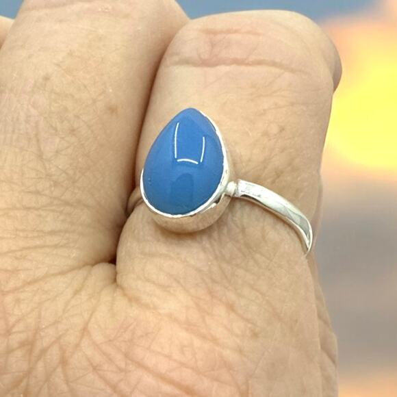 Natural Pear Cut Blue Chalcedony Ring Solid 925 Sterling Silver US Size 8 - Picture 5 of 6